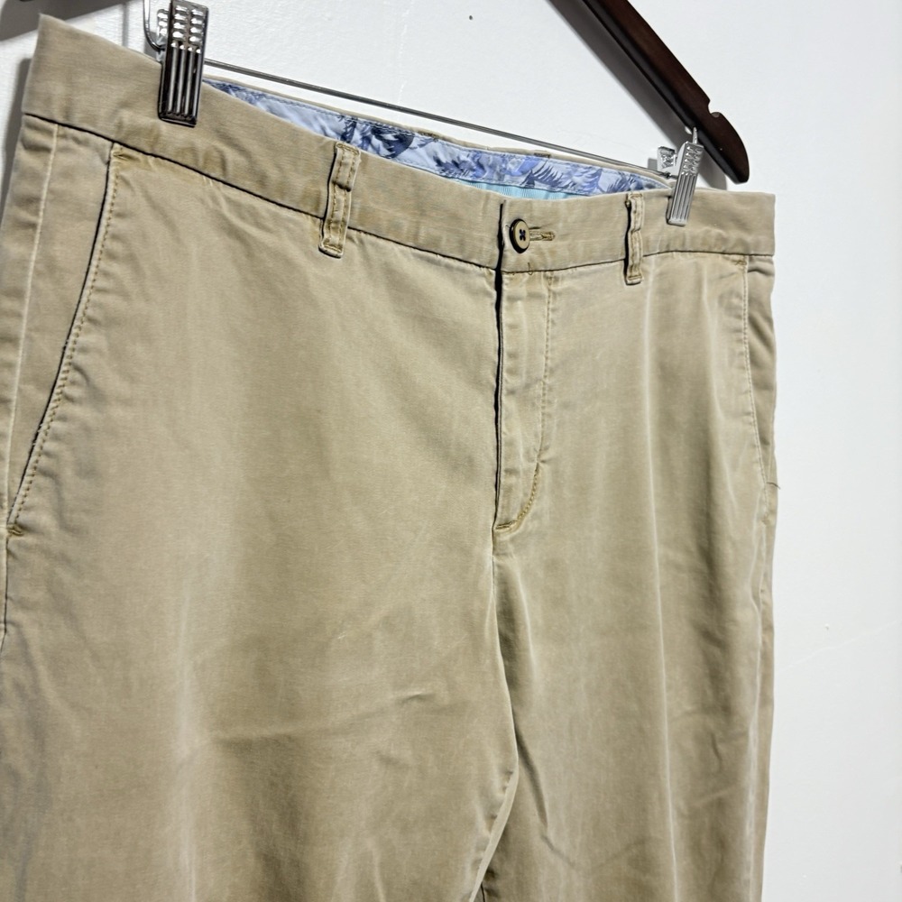 Tommy Bahama Pants Mens 36 X 32 Tan Khaki Chino Cotton Stretch Straight Leg - Picture 3 of 8